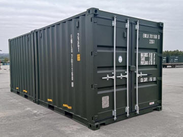 container 10' in coppia